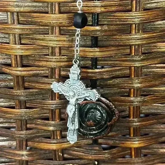 Vintage Carved wood bead st joseph rosary - Picture 4 of 7